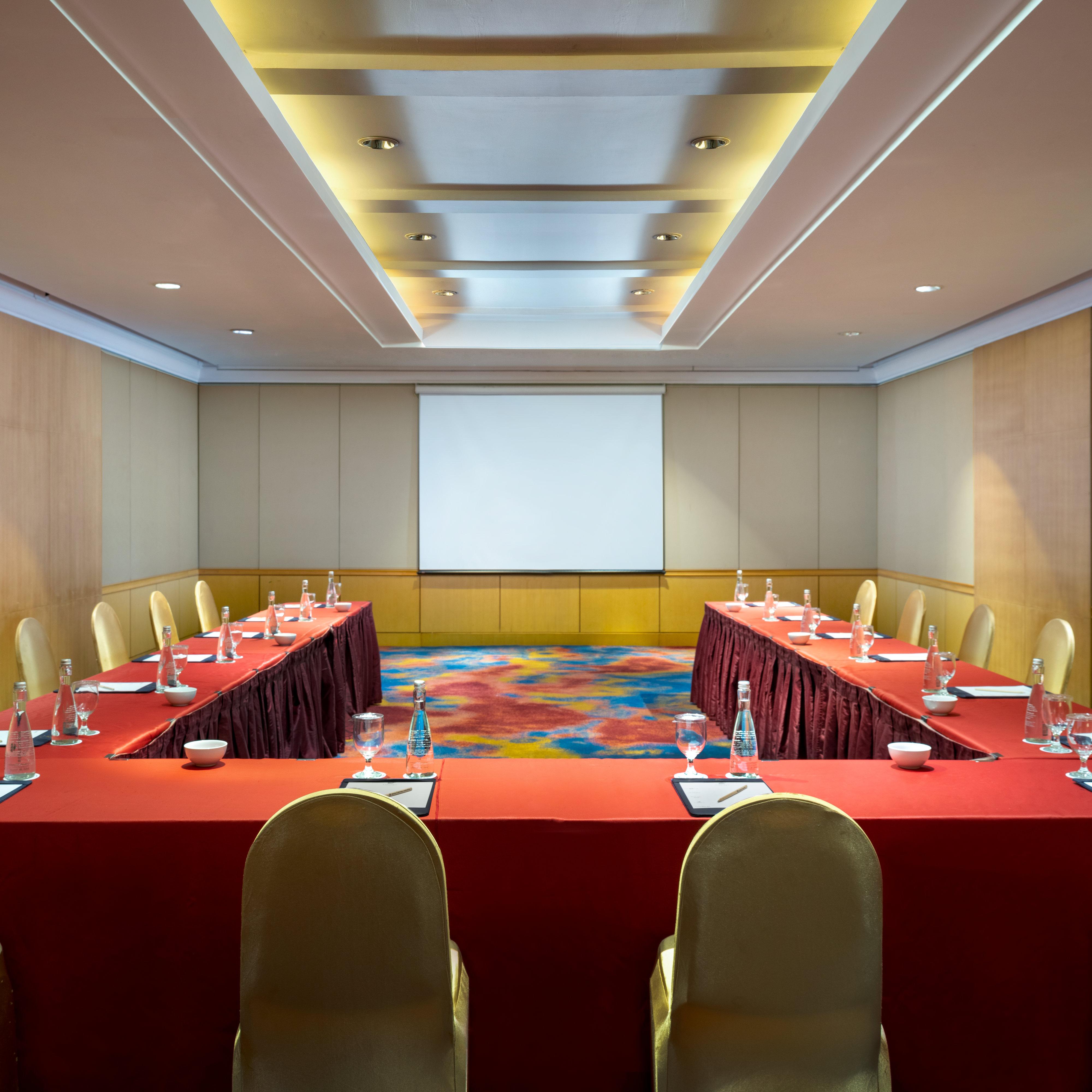 Hotel Ciputra Jakarta Managed By Swiss-Belhotel International Екстер'єр фото