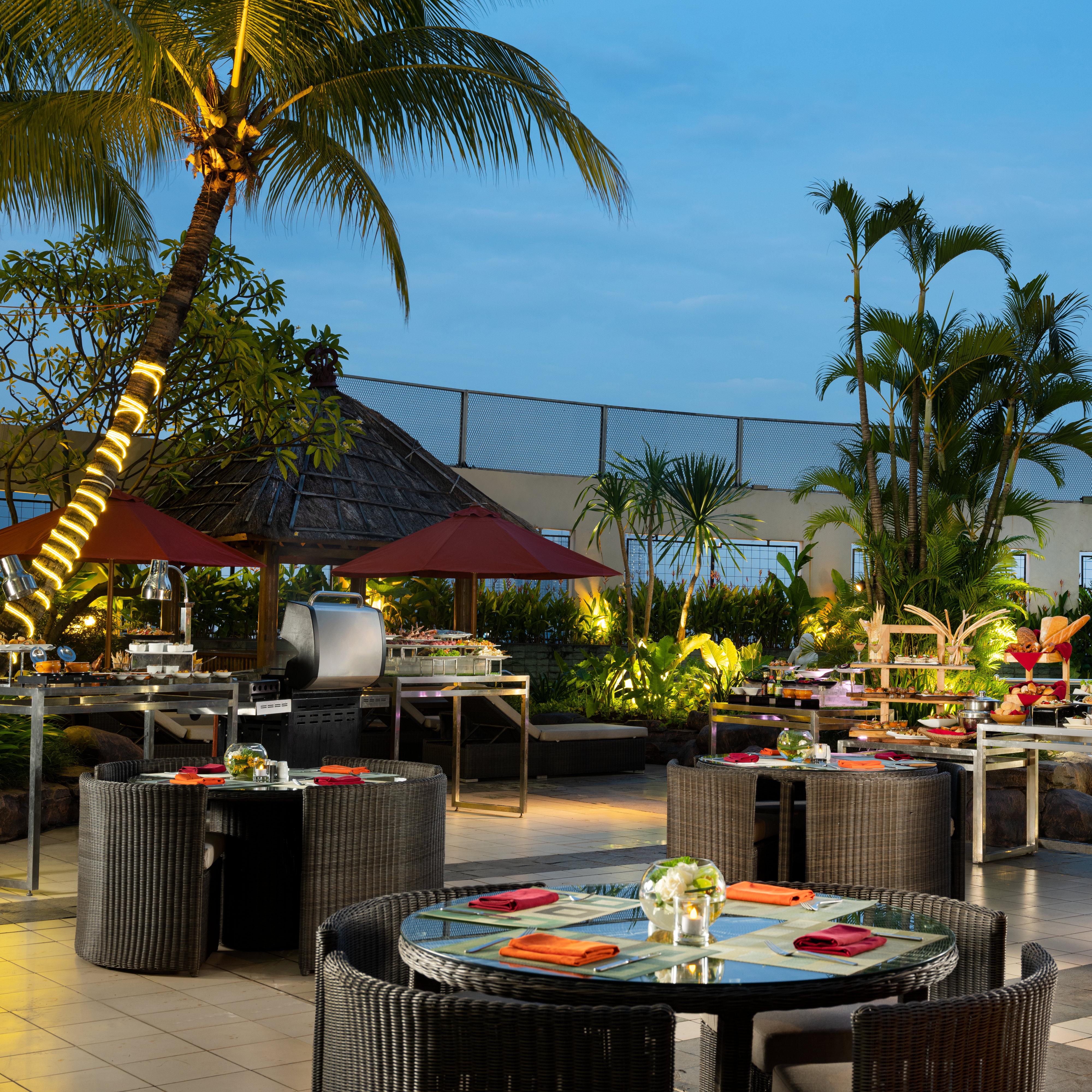 Hotel Ciputra Jakarta Managed By Swiss-Belhotel International Екстер'єр фото