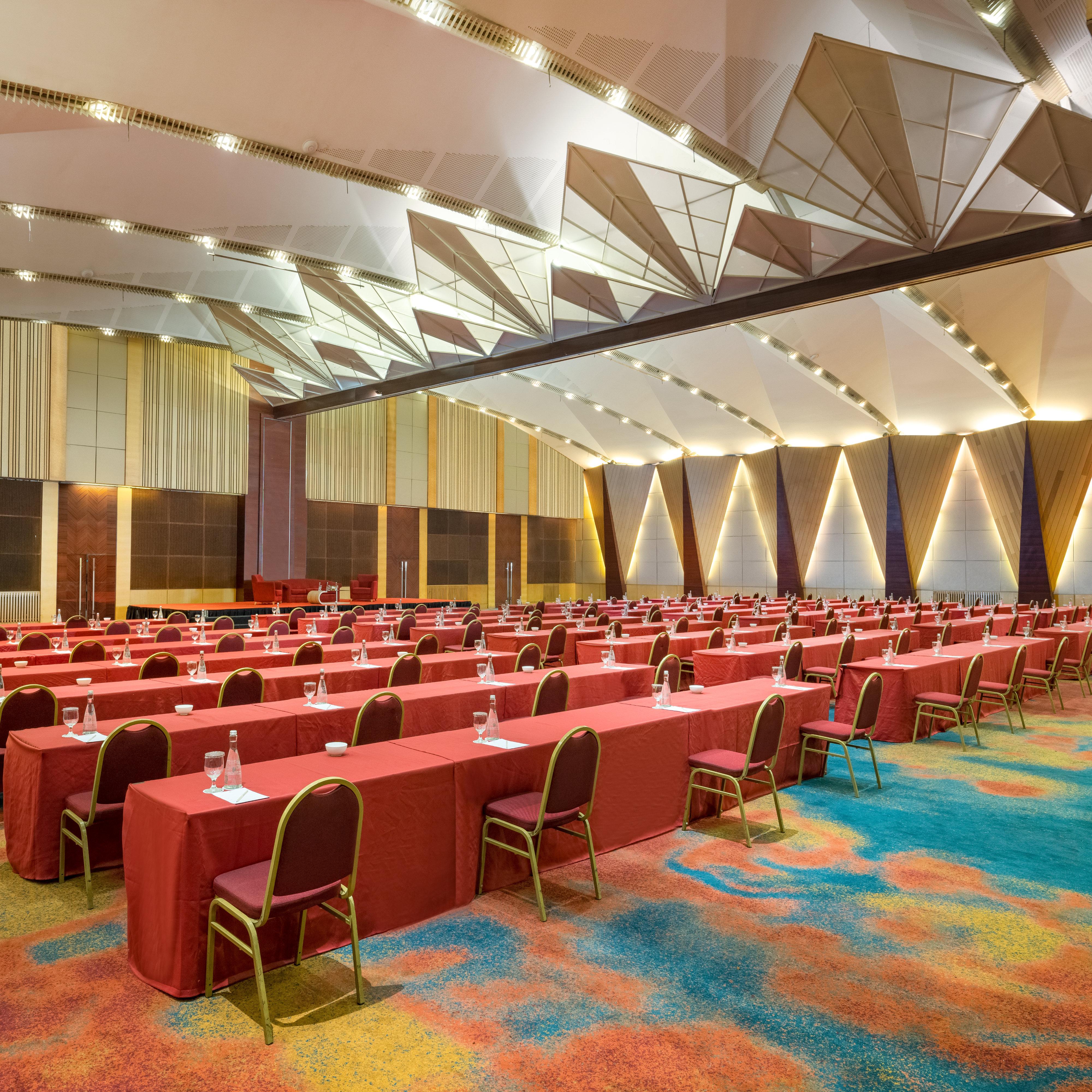 Hotel Ciputra Jakarta Managed By Swiss-Belhotel International Екстер'єр фото