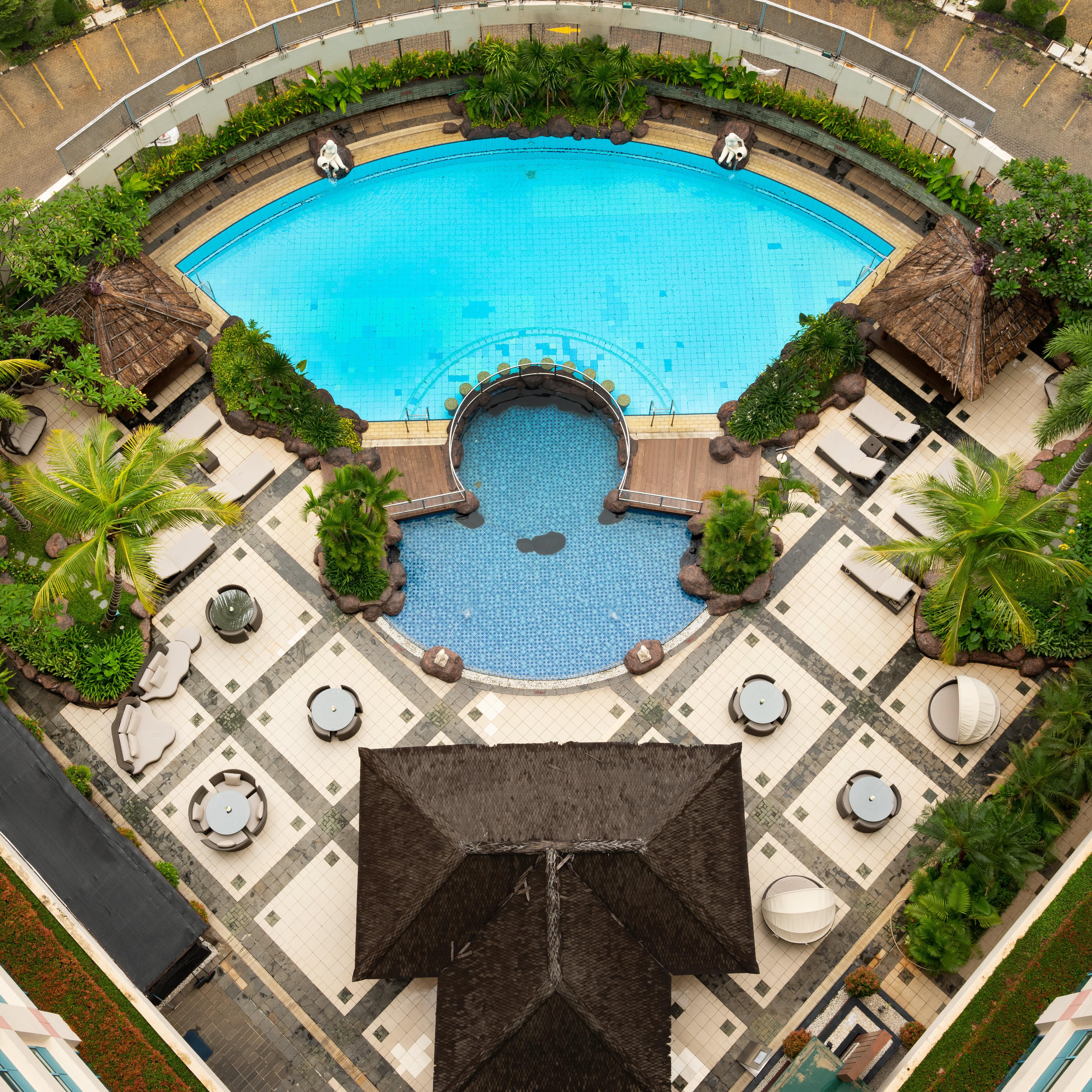Hotel Ciputra Jakarta Managed By Swiss-Belhotel International Екстер'єр фото