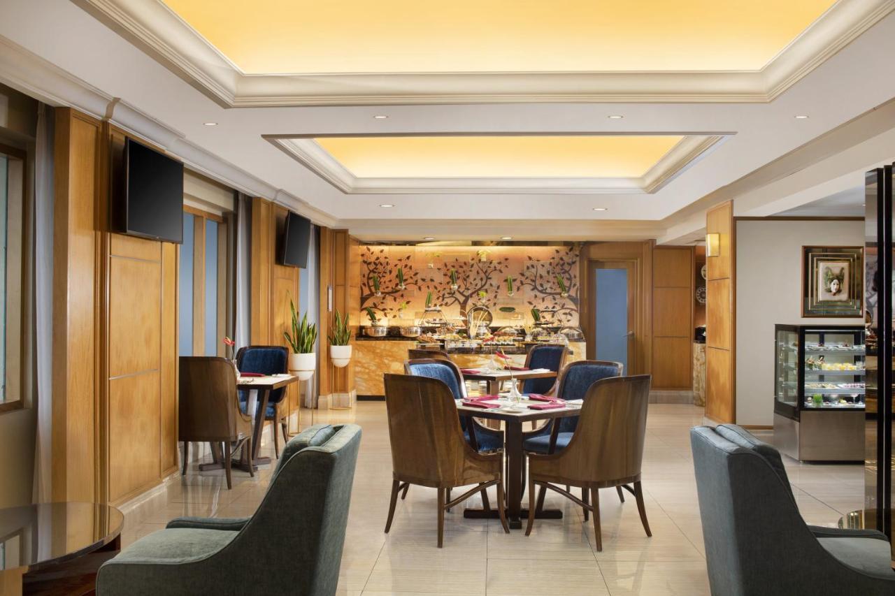 Hotel Ciputra Jakarta Managed By Swiss-Belhotel International Екстер'єр фото